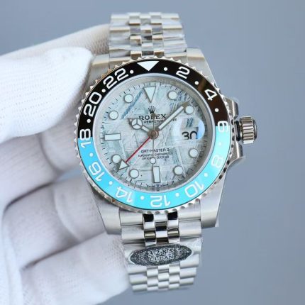 Luxury GMT Watch – Black & Blue Bezel, Silver Marble Dial, Stainless Steel Oyster Bracelet, Dual Time Zone Function