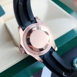 Luxury Rose Gold Submariner-Style Watch – Black Dial, Ceramic Bezel, Rubber Strap, Water Resistant - 图片 5
