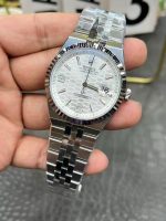 Luxury Oyster Perpetual-Style Watch – Silver Honeycomb Dial, Fluted Bezel, Stainless Steel Bracelet - 图片 3