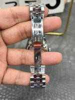 Luxury Oyster Perpetual-Style Watch – Silver Honeycomb Dial, Fluted Bezel, Stainless Steel Bracelet - 图片 6