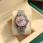 Luxury Pink Dial Datejust-Style Watch – Diamond Hour Markers, Fluted Bezel, Stainless Steel Bracelet