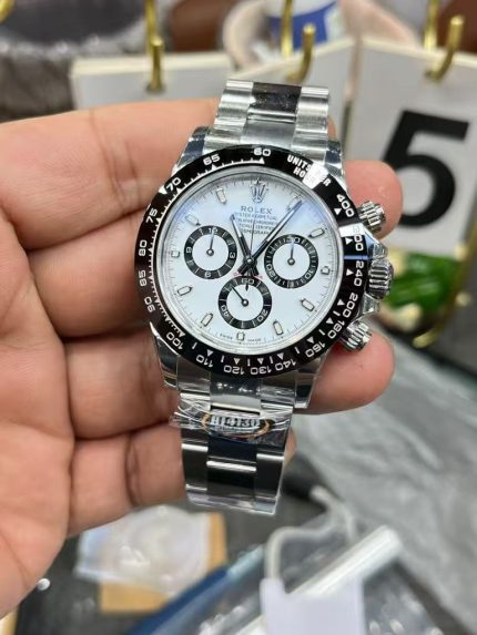 Luxury Daytona-Style Chronograph Watch – White Dial, Black Ceramic Bezel, Stainless Steel Bracelet