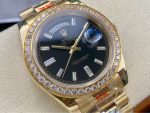 Luxury Full Gold Day-Date-Style Watch – Black Dial, Diamond Bezel, Dual Calendar Display - 图片 3