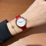 Cartier Ronde de Cartier – Women's Minimalist Quartz Watch Collection with White & Cream Dials and Alligator Leather Straps in Multiple Colors - 图片 7