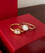 Cartier Baignoire – Women's 18K Yellow Gold Bracelet Watch with White Dial, Roman Numerals, and Blue Sapphire Crown - 图片 3