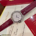 Cartier Ballon Bleu – Women's Diamond-Paved Automatic Watch with Starry Dial, Red Alligator Strap, and Blue Sapphire Crown - 图片 4