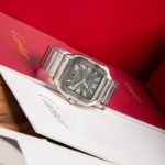 Cartier Santos-Dumont – Men's Stainless Steel Automatic Watch with Black Dial, Roman Numerals, and Integrated Bracelet - 图片 5