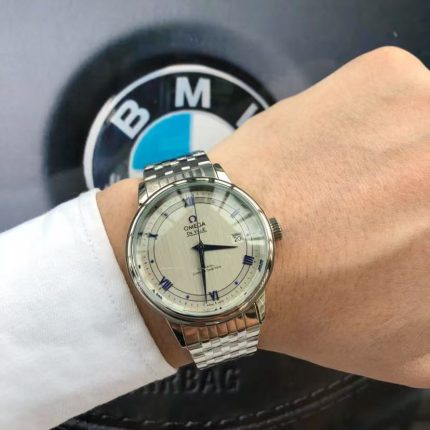 Omega De Ville – Classic Silver Dial with Roman Numerals and Stainless Steel Bracelet