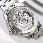 Omega Seamaster Diver 300M – Blue Dial with Wave Pattern and Stainless Steel Bracelet (Includes Free Rubber Strap) - 图片 5