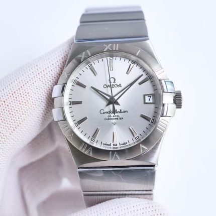 Omega Constellation – Stainless Steel Bracelet with Silver Dial and Roman Numerals