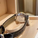 Omega Constellation – Women's Two-Tone Gold Case with Diamond Bezel and Mother-of-Pearl Dial - 图片 4