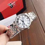 Tissot Classic Automatic Watch – Stainless Steel Bracelet, White Dial with Roman Numerals, Swiss Made - 图片 4