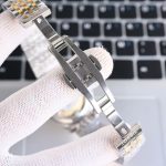 Tissot Chemin des Tourelles Automatic Watch – Silver, White, or Rose Gold Case & Bracelet Options with Diamond Accents - 图片 9