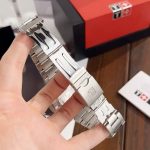 Tissot Seastar Chronograph Diver Watch – Green Dial, Stainless Steel Bracelet, 300m Water Resistance - 图片 5