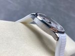 Patek Philippe Aquanaut – Women's White Dial with Diamond Bezel and Rubber Strap, Automatic Movement - 图片 6