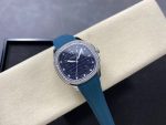 Patek Philippe Aquanaut – Women's Navy Blue Dial with Diamond Bezel and Rubber Strap, Automatic Movement - 图片 4