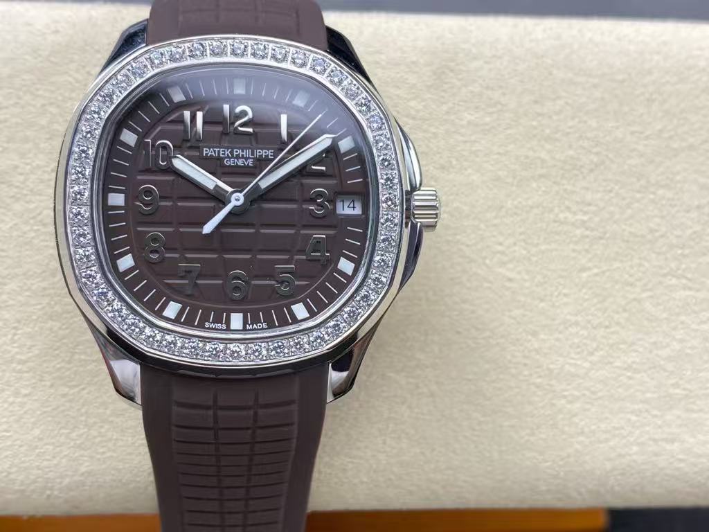 微信图片_20250925173829_4569_76 Patek Philippe Aquanaut – Women's Chocolate Brown Dial with Diamond Bezel and Rubber Strap, Automatic Movement - 图片 1