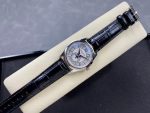 Patek Philippe Calatrava – Men's Silver Dial with Moon Phase, Stainless Steel Case, and Black Alligator Strap - 图片 4