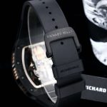 Richard Mille-Style Luxury Skeleton Watch – Carbon Fiber Case, Golden Skull Design, Black Rubber Strap - 图片 9