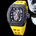 Richard Mille-Style Luxury Skeleton Watch – Carbon Fiber Case, Golden Skull Design, Blue Rubber Strap - 图片 4
