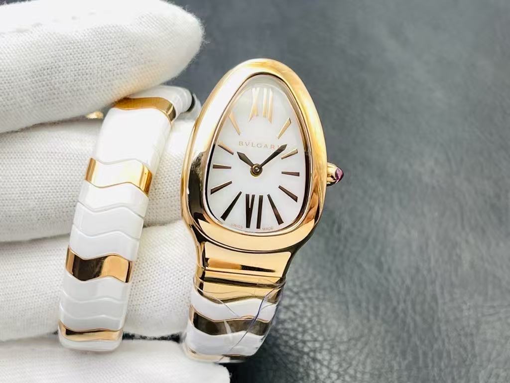 微信图片_20250925192534_5319_76 Bvlgari Serpenti – Women's White & Gold Ceramic Bracelet Watch with Mother-of-Pearl Dial and Ruby Crown - 图片 1