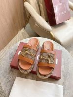 Gucci D-Logo Slide Sandals – Multiple Colors Available, Monogram & Solid Options, Original Box & Dust Bag - 图片 8