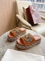 Gucci D-Logo Slide Sandals – Multiple Colors Available, Monogram & Solid Options, Original Box & Dust Bag - 图片 6