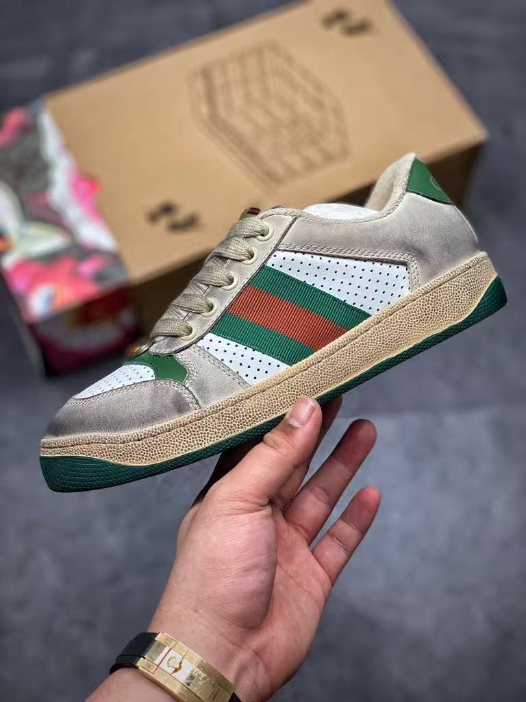微信图片_20250926132942_5876_76 Gucci Vintage-Style Sneakers – Beige Suede & White Perforated Panel, Signature Web Stripe, Original Box & Dust Bag - 图片 1