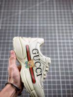Gucci White Chunky Sneakers – Bear Logo Patch, Oversized "GUCCI" Print, Signature Web Stripe, Original Box & Dust Bag - 图片 2