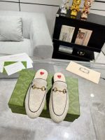 Gucci Heart-Embellished Woven Mules – Handcrafted Texture, Iconic Horsebit Buckle, Romantic Design, Original Box & Dust Bag