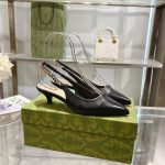 Gucci Chain-Strap Slingback Pumps – Pointed Toe, Black & Red Leather, Original Box & Dust Bag - 图片 6