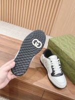 Gucci White & Black Leather Sneakers – Iconic GG Logo, Bold Contrast, Chunky Sole Design - 图片 8