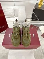 Gucci Olive Suede Sneakers – Web Stripe Detail, Metal Ring Pull Tabs, Premium Craftsmanship - 图片 9