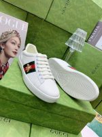 Gucci White Leather Sneakers – Red & Green Web Stripe, Golden Bee Embroidery, Iconic Design - 图片 5