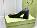 Gucci black Leather Pumps – Gold-Tone Horsebit Buckle, Square-Toe Design, Chunky Heel - 图片 4