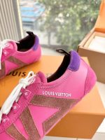 Louis Vuitton pink & Brown Monogram Sneakers – Classic Colorway, Iconic Design, Everyday Luxury - 图片 4