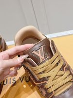 Louis Vuitton Brown Leather Sneakers – Vintage-Inspired Design, Premium Craftsmanship, Timeless Elegance - 图片 6