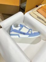 Louis Vuitton Light Blue & White Sneakers – Soft Palette, Bold Logo, Elegant Streetwear - 图片 6