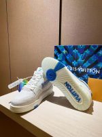 Louis Vuitton White & Black Sneakers – Iconic Four-Leaf Clover, Signature Detail, Timeless Craftsmanship - 图片 10