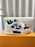 Louis Vuitton White Sneakers with Red LV Logo – Bold Statement, Iconic Design, Timeless Luxury - 图片 2