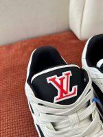 Louis Vuitton White Sneakers with Red LV Logo – Bold Statement, Iconic Design, Timeless Luxury - 图片 4
