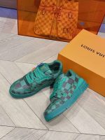 Louis Vuitton Sneakers – Luxury Designer Shoes, Premium Leather, Iconic LV Logo, Chunky Sole, Fashion Statement - 图片 7