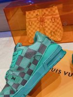 Louis Vuitton Sneakers – Luxury Designer Shoes, Premium Leather, Iconic LV Logo, Chunky Sole, Fashion Statement - 图片 4