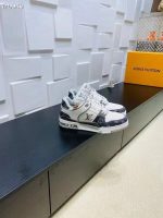 Louis Vuitton Sneakers – Luxury Designer Shoes, Premium Leather, Iconic LV Logo, Chunky Sole, Fashion Statement - 图片 2