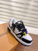 Louis Vuitton Sneakers – Luxury Designer Shoes, Premium Leather, Iconic LV Logo, Chunky Sole, Fashion Statement - 图片 8