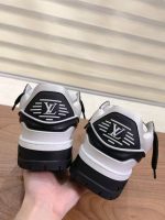 Louis Vuitton Sneakers – Luxury Designer Shoes, Premium Leather, Iconic LV Logo, Chunky Sole, Fashion Statement - 图片 3