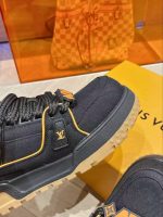 Louis Vuitton Sneakers – Luxury Designer Shoes, Premium Leather, Iconic LV Logo, Chunky Sole, Fashion Statement - 图片 3