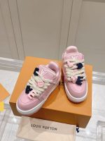 Louis Vuitton Sneakers – Luxury Designer Shoes, Premium Leather, Iconic LV Logo, Chunky Sole, Fashion Statement - 图片 9