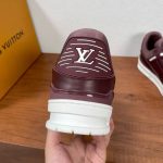 Louis Vuitton Sneakers – Luxury Designer Shoes, Premium Leather, Iconic LV Logo, Chunky Sole, Fashion Statement - 图片 7