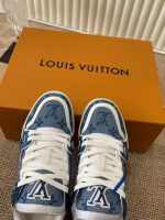 Louis Vuitton Sneakers – Luxury Designer Shoes, Premium Leather, Iconic LV Logo, Chunky Sole, Fashion Statement - 图片 8